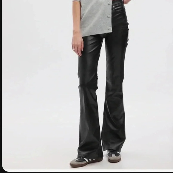 GAP High Rise Vegan Leather 70’s flare pants size 16 - Picture 3 of 10